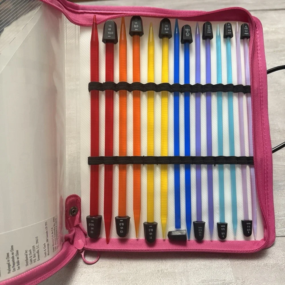 New Susan Bates Crystalites‎ Knitting Needles Set Includes Case & 7 Needle Sizes